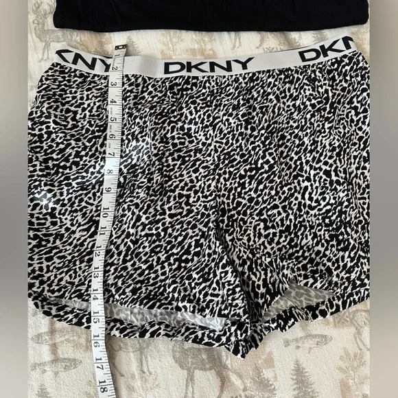 DKNY Women's 2 Piece Outfit Set Tank Top &Short (Black Animal Print)‎ Sz XL New - Picture 9 of 11